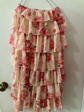 PrettyLittleThing Pink Floral Tiered Maxi Skirt